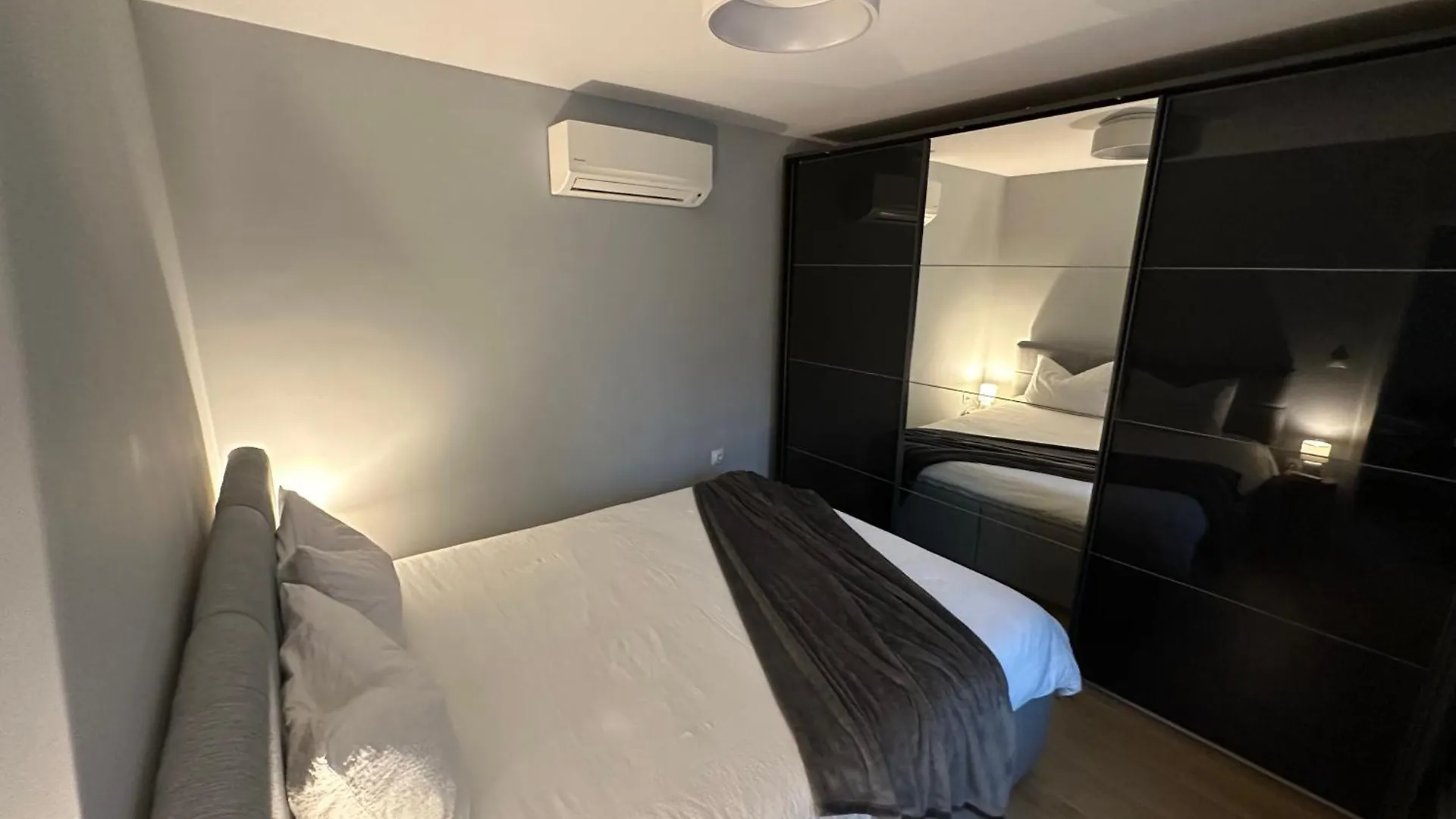 Cosy Apartment - Top Location Burgas City